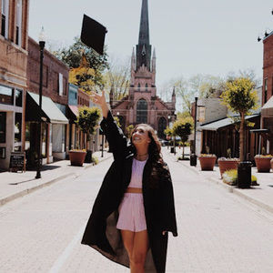 Meet your Posher, Lucy